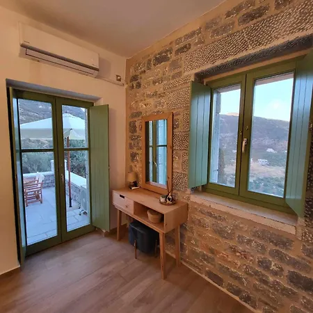 Casa Nostra Maisonette