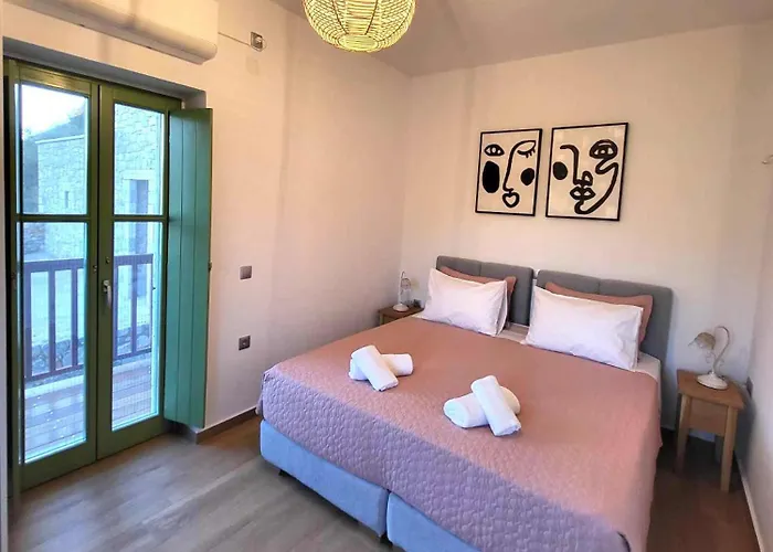 Casa Nostra Maisonette Oitylo